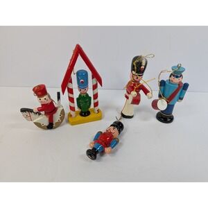 Lot Of 5 Vintage Ornaments Wooden Toy Soldiers